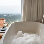 Casas Da Lapa, Nature & Hotel Seia