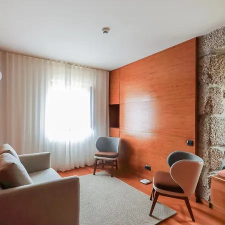 Otel Casas Da Lapa, Nature & Seia