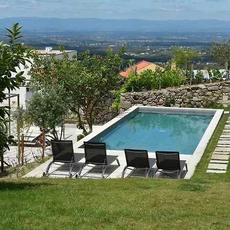 Casas Da Lapa, Nature & מלון