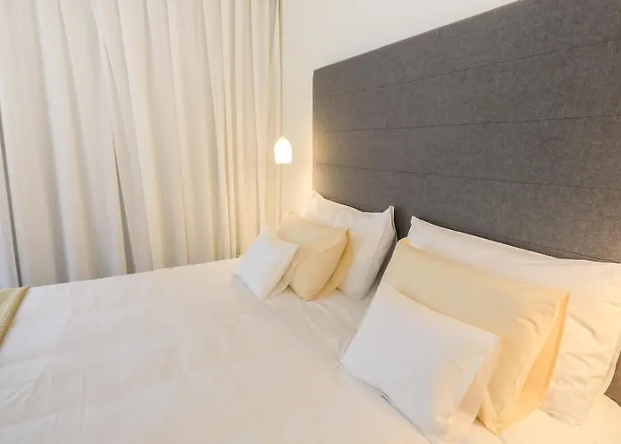 Casas Da Lapa, Nature & מלון